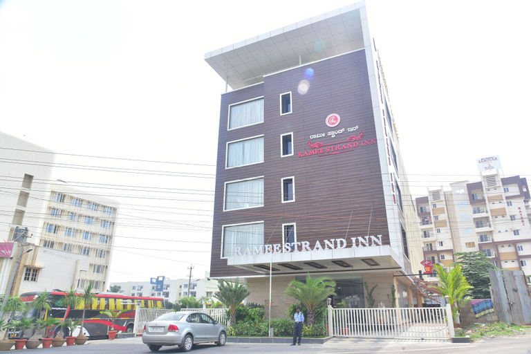 Exterior & Views 2, Ramee Strand Inn Hotel, Bangalore