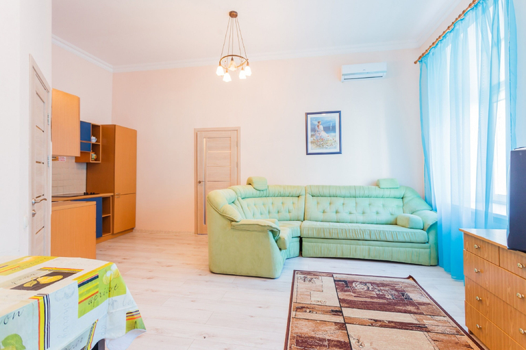 Others 4, Apartment Kreschatik Luteranskaya, Shevchenkivs'kyi