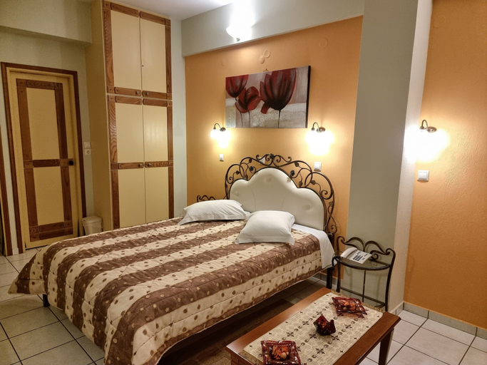 Bedroom 3, Pitho, Central Greece