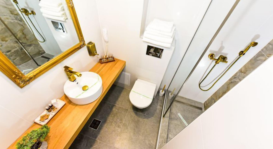 Bathroom 5, Hotel Parc, Constanta
