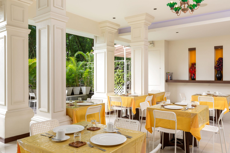 Food & Drinks 5, Lub Sbuy House, Phuket Island