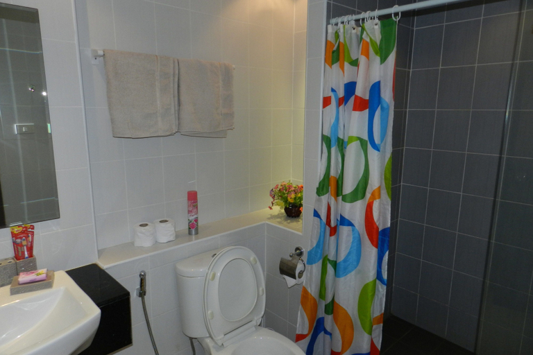 Bathroom 3, Apartments Alex Group NEOcondo Pattaya, Pattaya