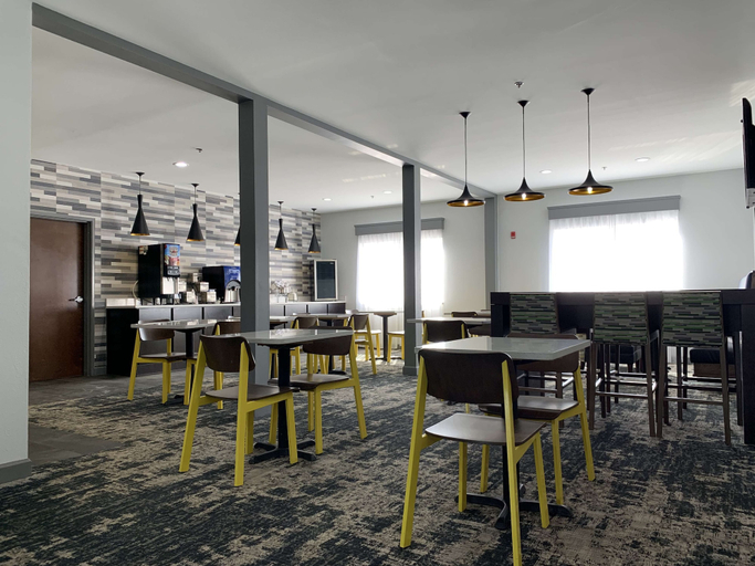 Food & Drinks 5, Best Western Plus Olive Branch Hotel & Suites, Desoto