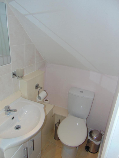 Bathroom 3, White House View Guest House, Oxfordshire