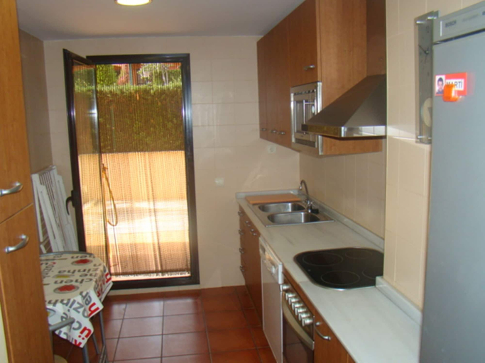 Others 5, Confortable Bajo de 2 habitaciones Marina Sant Jordi, Tarragona