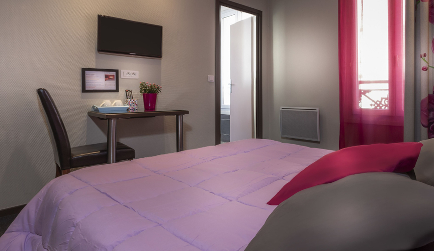 Bedroom 3, Montsouris Orléans Hotel, Paris
