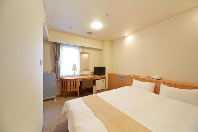 Bedroom 13