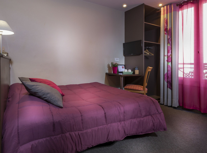 Bedroom 4, Montsouris Orléans Hotel, Paris