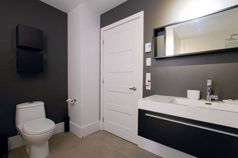 Bathroom 4, Les Lofts St-Joseph - By Les Lofts Vieux-Quebec, Communauté-Urbaine-de-Québec