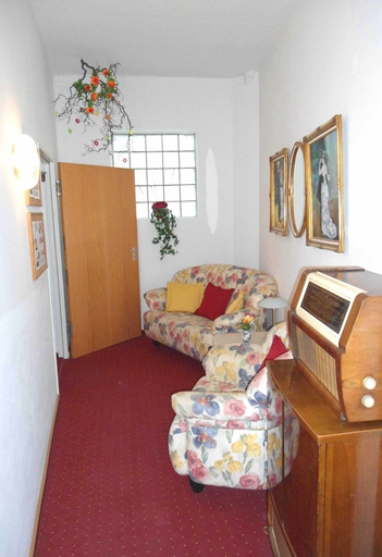 Bedroom 4, Hotel Krone, Forchheim