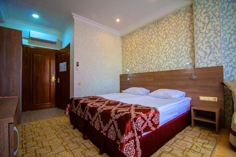 Bedroom 2, Planeta Sport, Sochi gorsovet