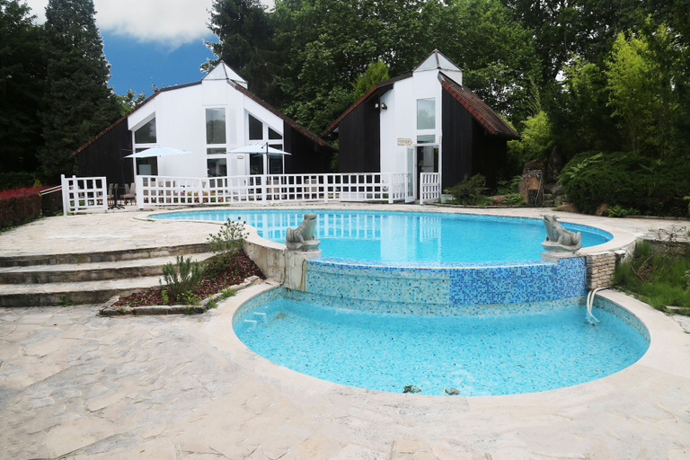 Sport & Beauty 2, Hôtellerie Du Bas-Bréau, Seine-et-Marne