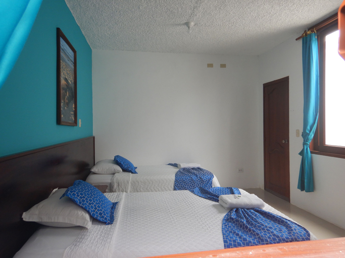 Bedroom 2, Hotel La Gran Tortuga, Isabela