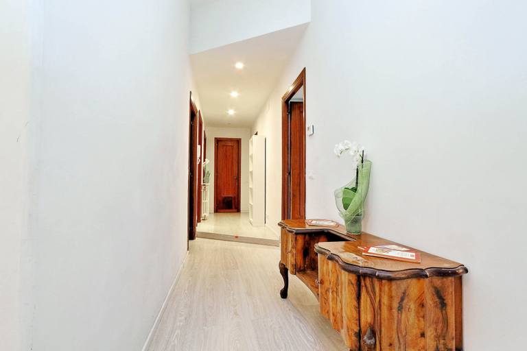 Living area 5, Pirgo, Rome
