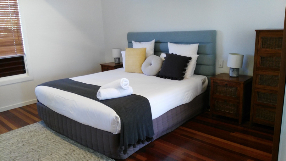 Bedroom 3, South Pacific Resort & Spa Noosa, Noosa - Noosa-Noosaville