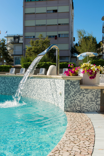 Exterior & Views 2, Hotel Luxor, Ravenna