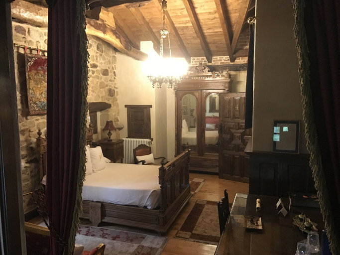 Bedroom 4, Hotel Palacio de Trasvilla, Cantabria