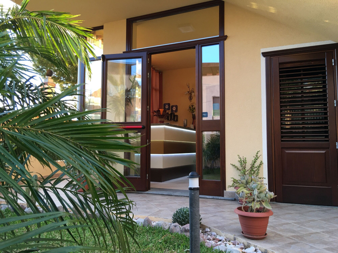 Exterior & Views 2, B&B Terra Del Sole, Trapani