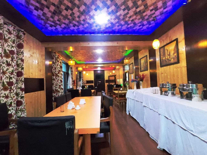 Food & Drinks, The Royal Kargil, Kargil