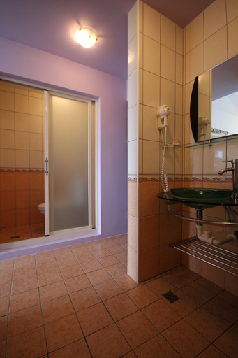 Bathroom 4, Vanilla Sky, Yilan