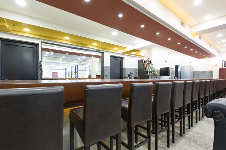 Food & Drinks 5, Sterling Hotel, Belgrade