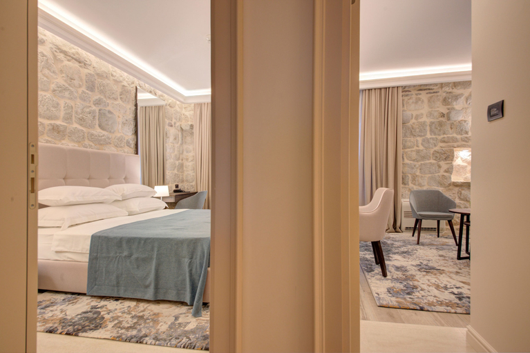 Bedroom 4, Heritage Hotel Leon Coronato