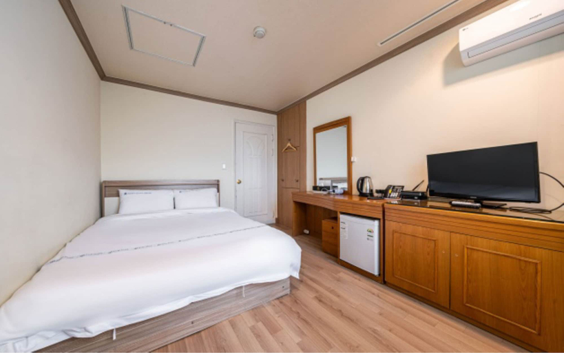 Bedroom 4, Benikea San & Bada Jumunjin Resort, Gangneung