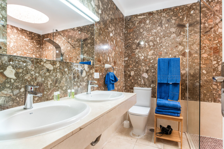 Bathroom 4, Haciendas IV, Santa Cruz de Tenerife