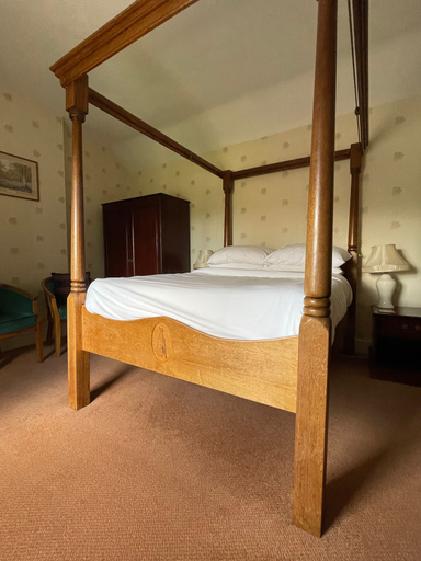 Bedroom 3, Pilgrim Hotel, Herefordshire