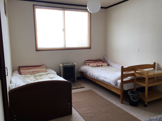 Bedroom 2, Pension Hobby Hakuba Norikura, Otari
