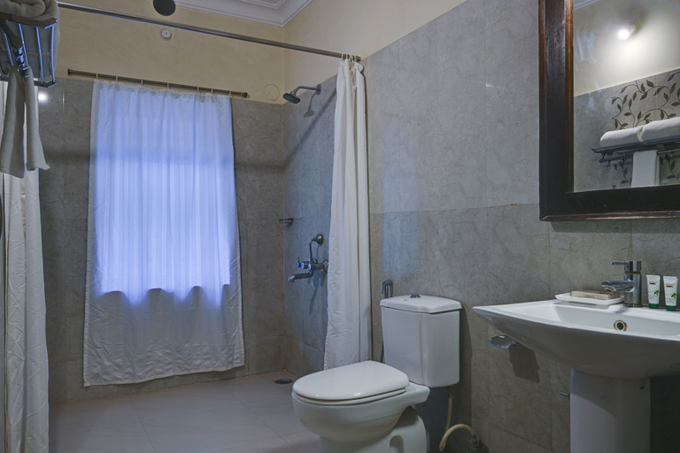 Bathroom 3, Kavish The Haveli Resort, Rajsamand