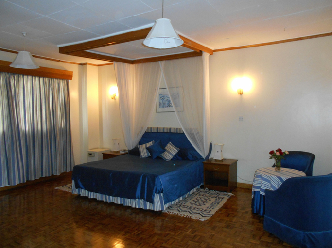 Bedroom 3, Hillpark Hotel, Kibra