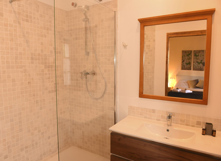 Bathroom 4, Asis de Marratxinet, Baleares