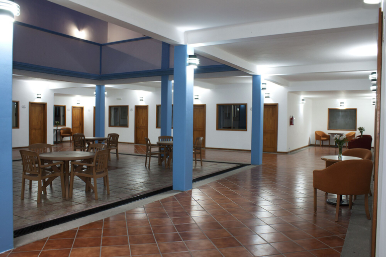 Others 5, Casa Tobala, Del Centro