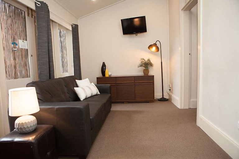 Bedroom 3, Jack Duggans Pub, Bathurst Regional - Pt A