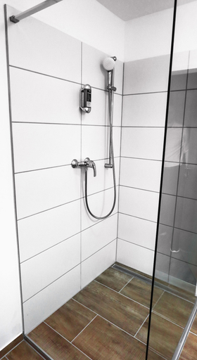 Bathroom 5, Dua Hotel, Hildesheim