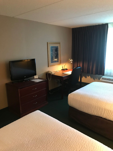 Bedroom 3, The Marx Hotel, Otsego