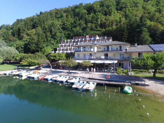 Exterior & Views 2, Parc Hotel Du Lac, Trento