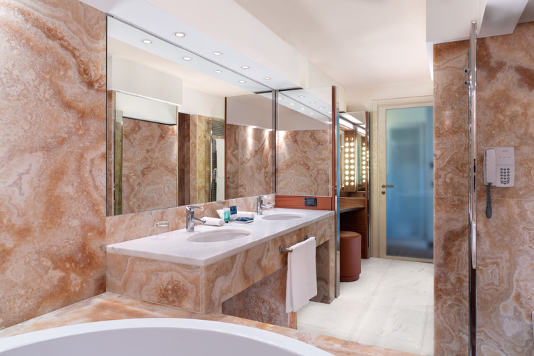 Bathroom 4, Four Points by Sheraton Padova, Padua