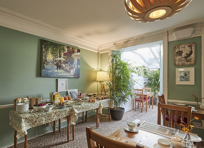 Food & Drinks 5, Bosavern House, Cornwall