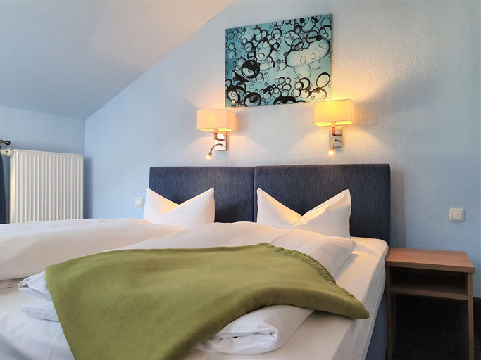 Bedroom 5, Melarose Feng Shui Hotel, Berlin