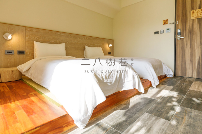 Bedroom 2, 28 Shu Xiang Hotel, Taichung
