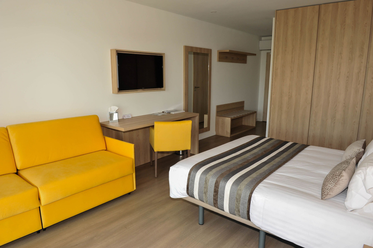 Bedroom 4, Résidence des Pilotes, Vienne