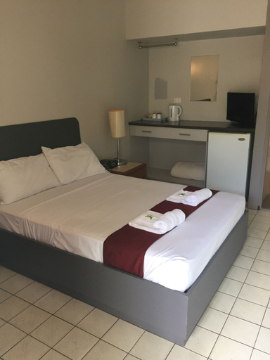 Bedroom 2, Capricornia Motel, Fannie Bay
