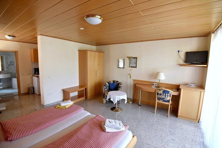 Bedroom 2, Gasthaus Linde, Rhein-Neckar-Kreis