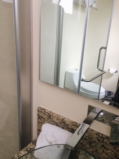 Bathroom 4, Hotel Castropol, Mexico City