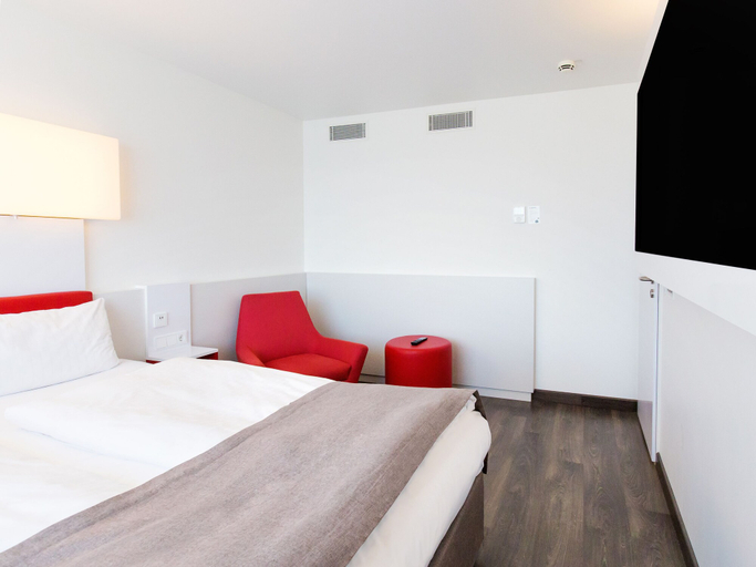 Bedroom 4, DORMERO Hotel Stuttgart, Stuttgart