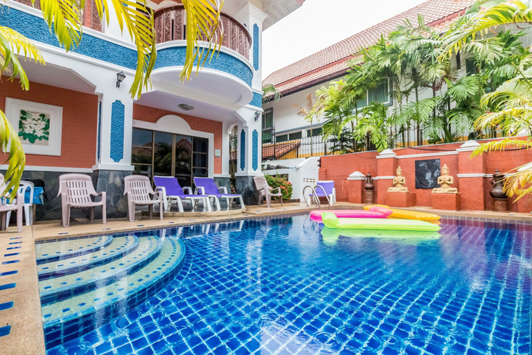 Sport & Beauty 3, Baan Kanittha - 5 Bedrooms Pool Villa, Pattaya