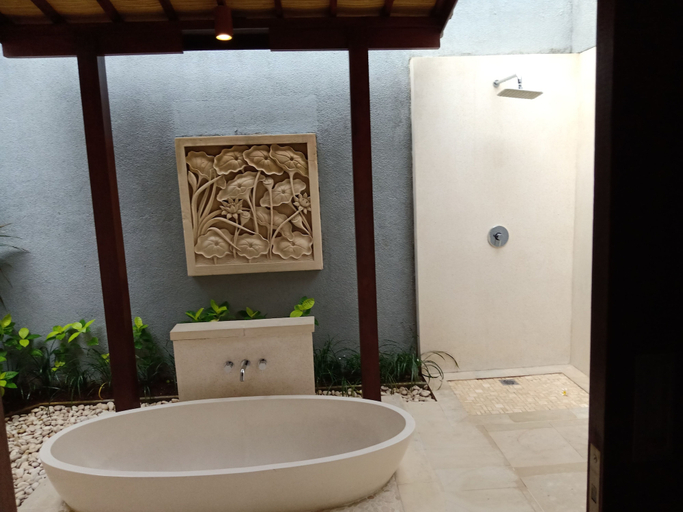 Bathroom 4, Kim Villa, Badung