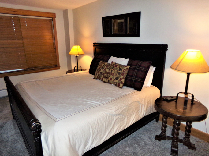 Bedroom 3, Springs 2 Bed 3 Bath Murphy, Summit